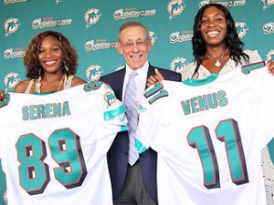 williams-sisters_NFL owners-
